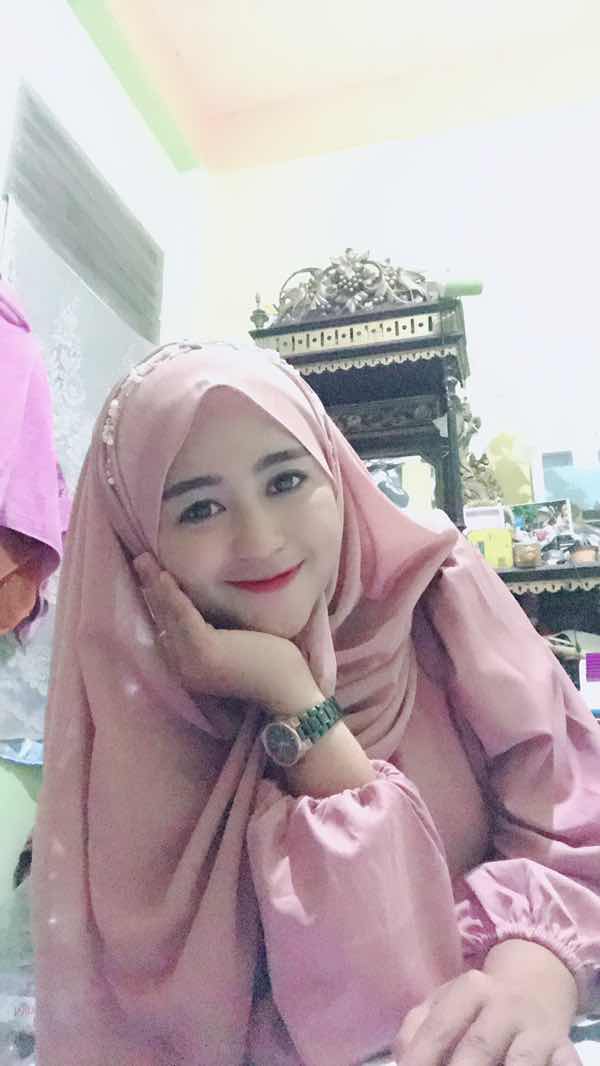 devy marlina profile icon