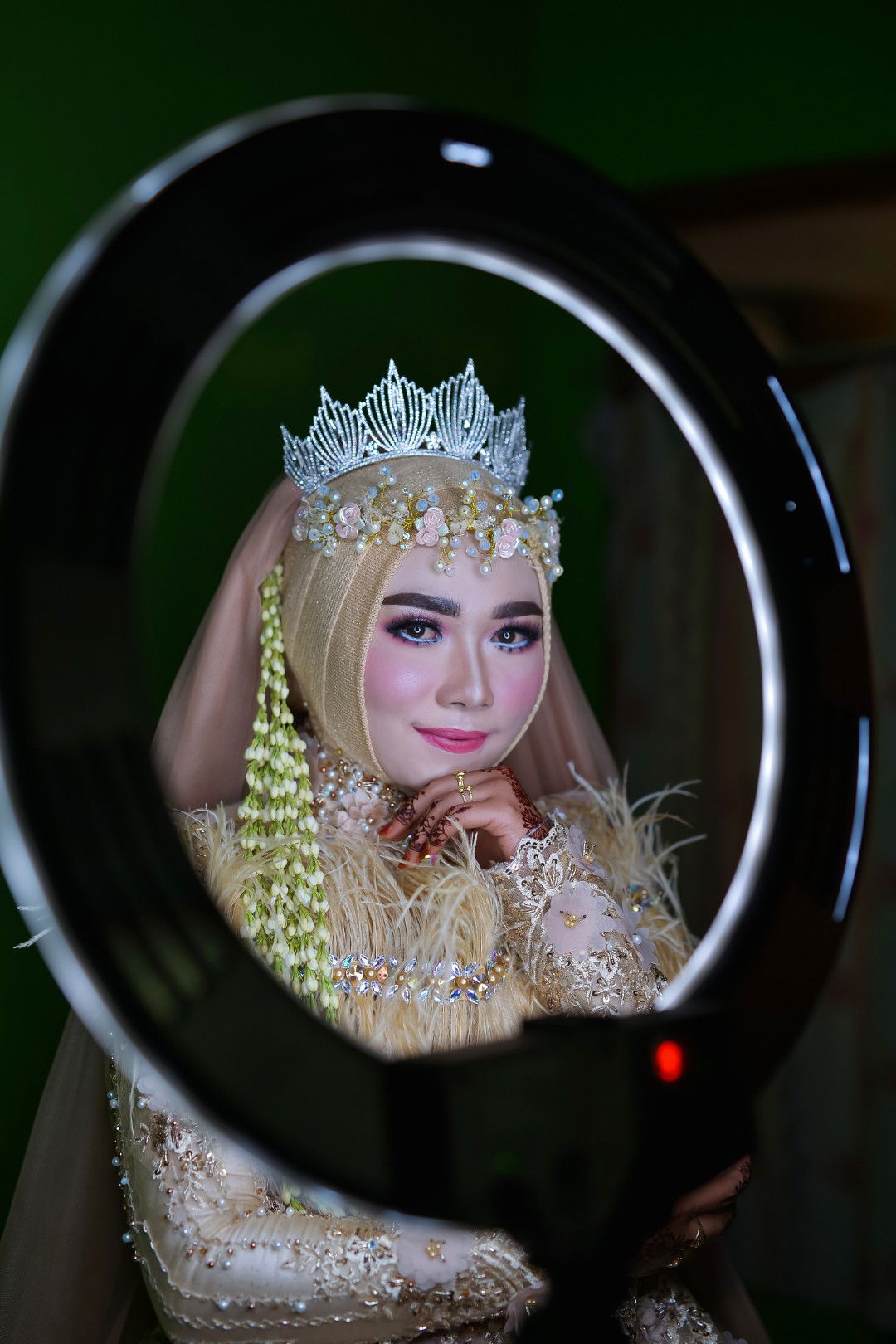 fifianggreani profile icon