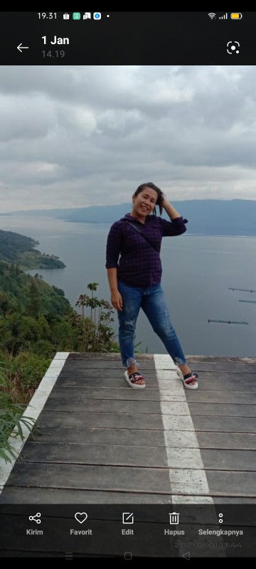 angela sinaga profile icon