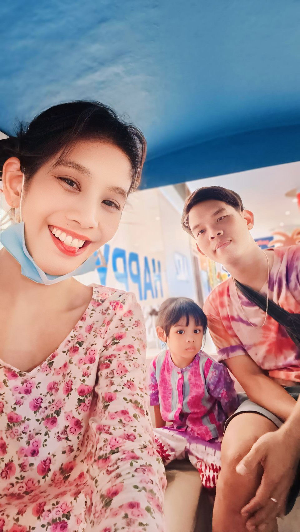 NongPaeng HomJa profile icon