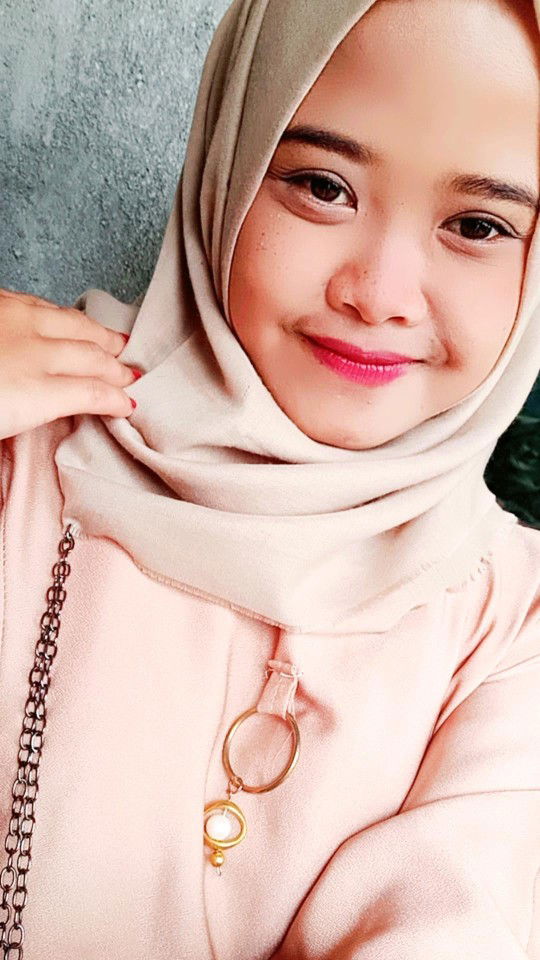 Ida Yati profile icon