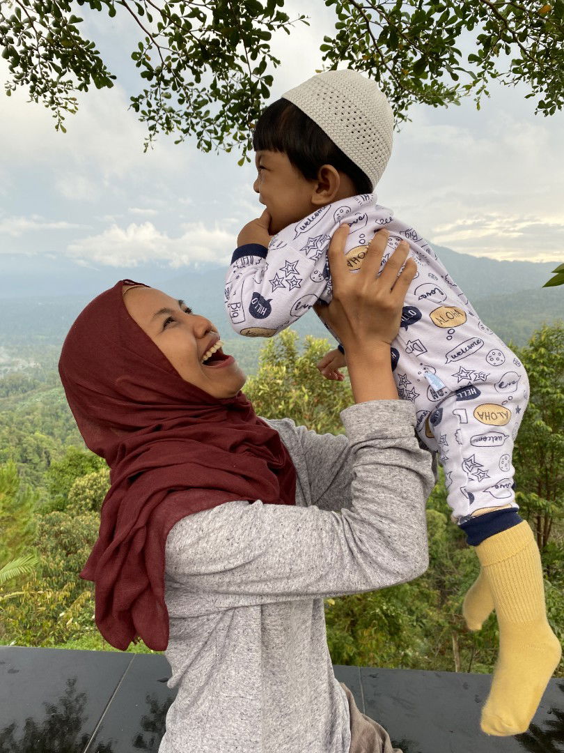 Ayu Kesuma profile icon