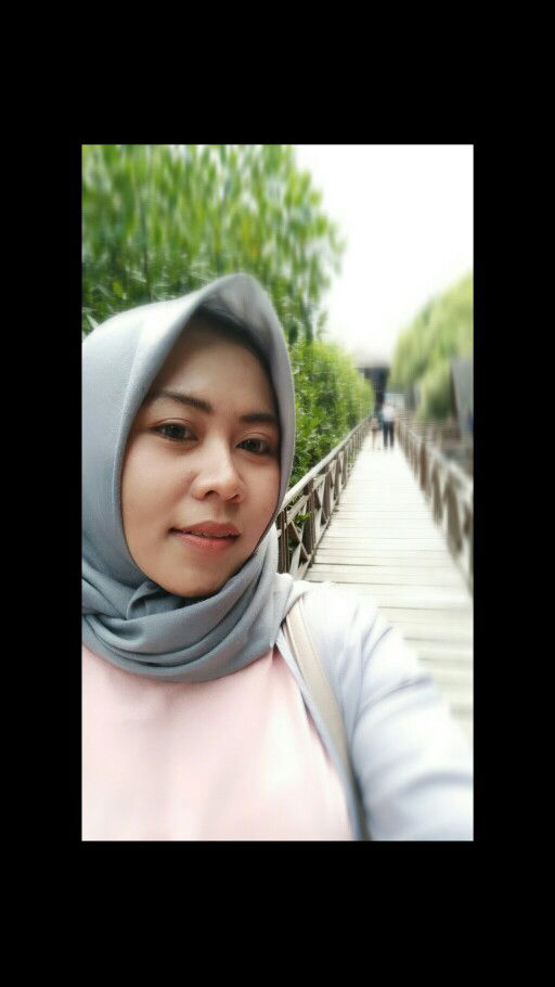 yuni afriani profile icon