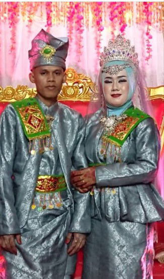 Petty susilawati profile icon