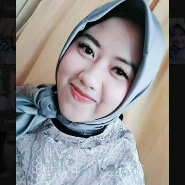 Iis Kartika Munawar profile icon