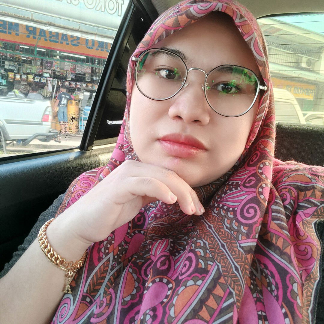 Nur Dyana profile icon