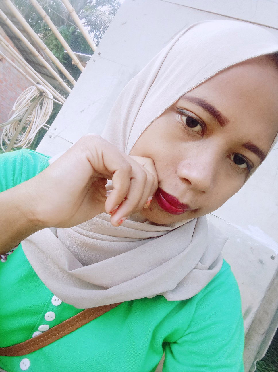 elly suryAni profile icon