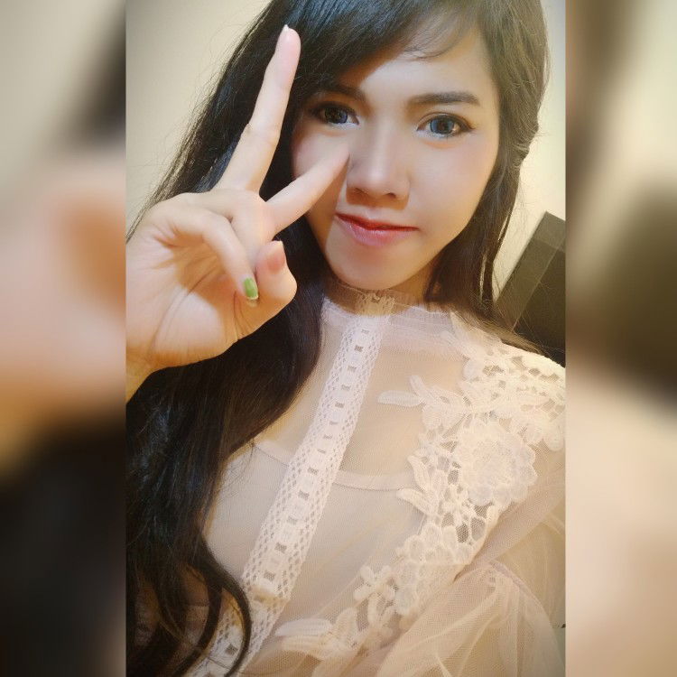 Rania Chalim profile icon