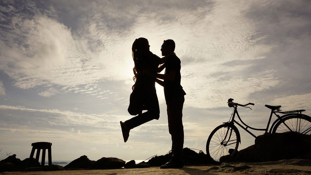 Nur Azizah profile icon