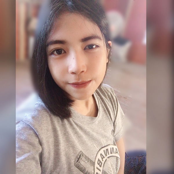 'ลูกสาว' คนโต profile icon