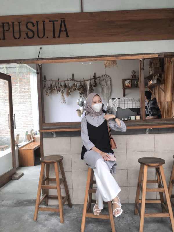 Rizki Awalia Puspitaningrum profile icon