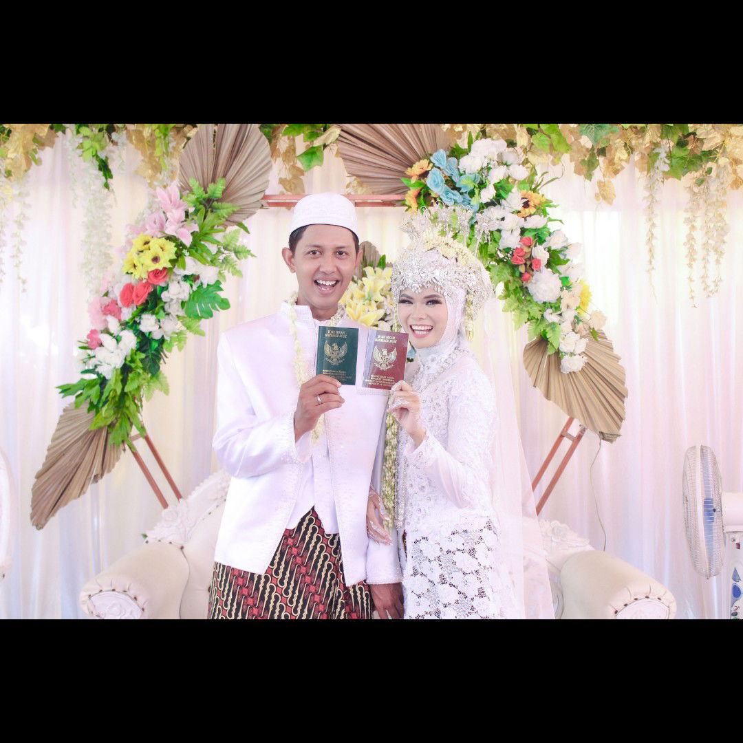 apriliaa 96 profile icon