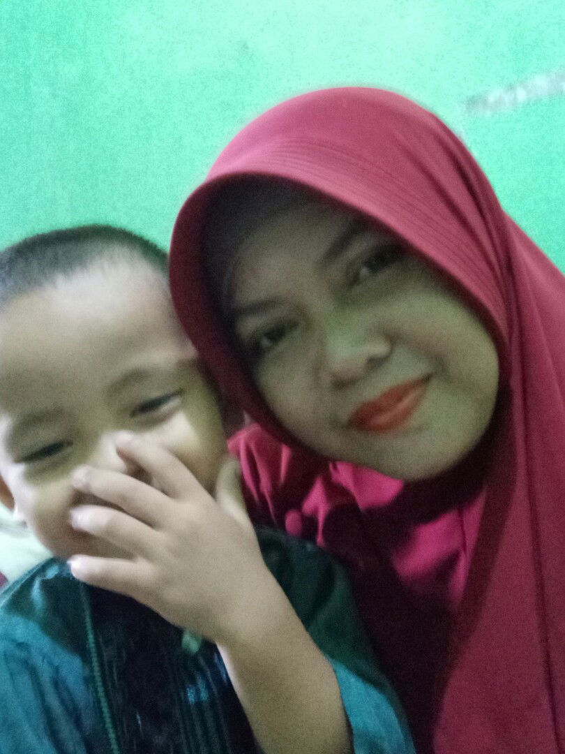 Yeyen Maryanah profile icon