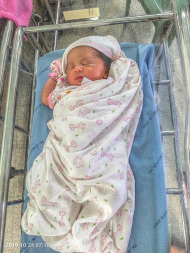 น้องอาย