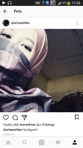 Sitti Hardiyanti profile icon