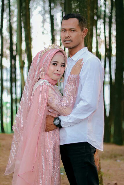 Indari siti aminah profile icon