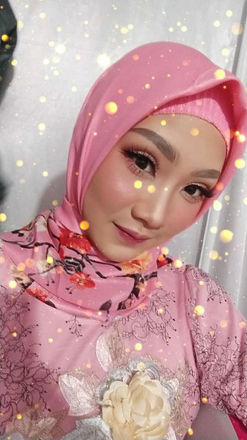 Rinaa Saputri profile icon