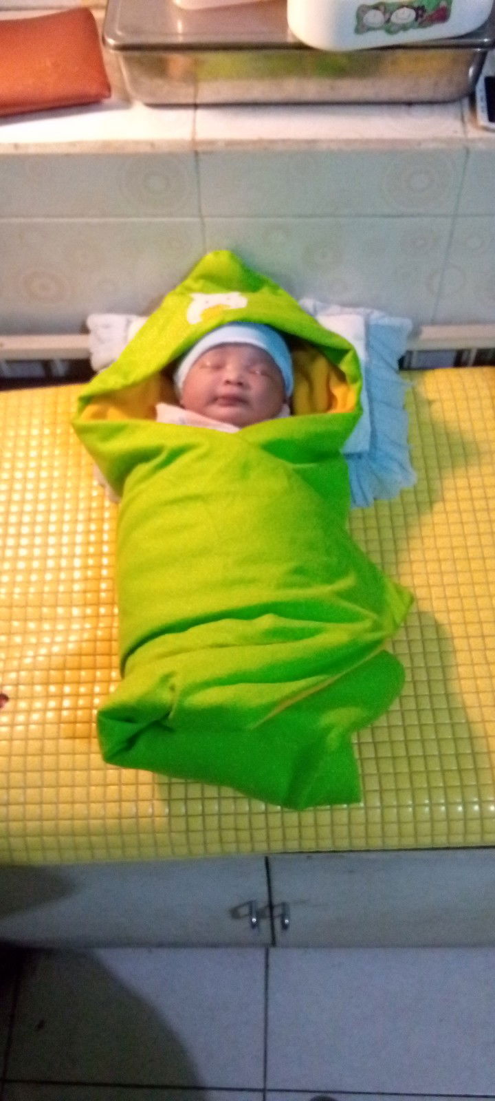 Aprilianie Adjah profile icon