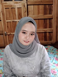 dewi retnosari profile icon