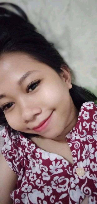 Divni Nurbasmah profile icon