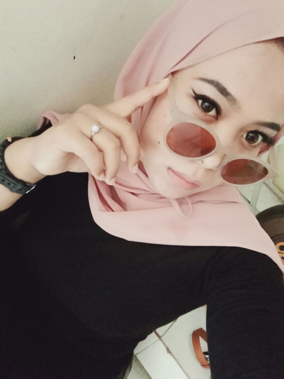 Yuli Yanti profile icon