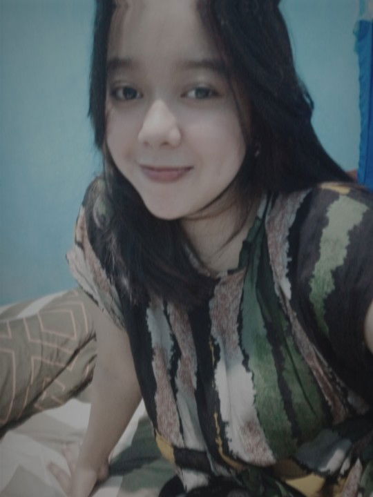 Zuhrotul Isnaini profile icon