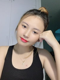 Linh Chi profile icon