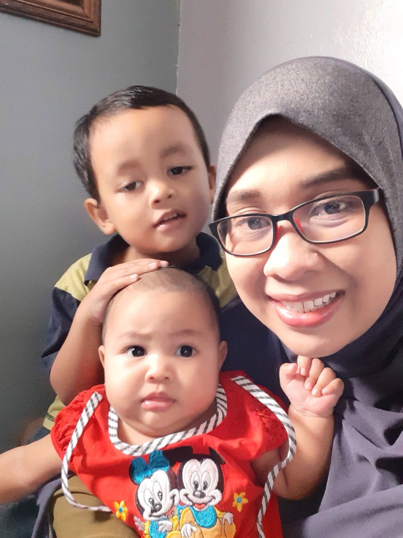 Nur Azlina profile icon