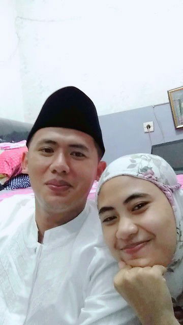 dian fitriyani malik profile icon