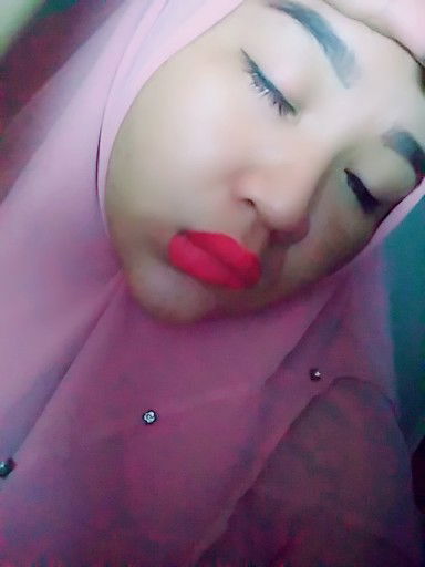 Nur Laela profile icon