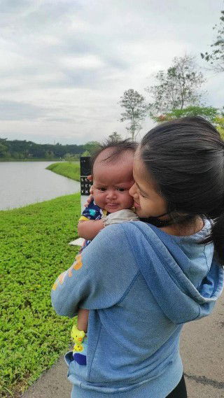 febrina caroline profile icon