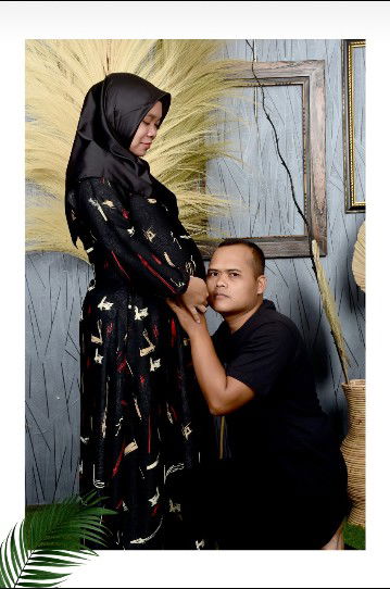 ade siti hotijah profile icon