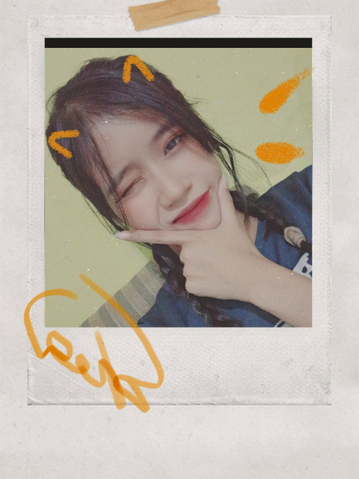 Putri Haryanti profile icon