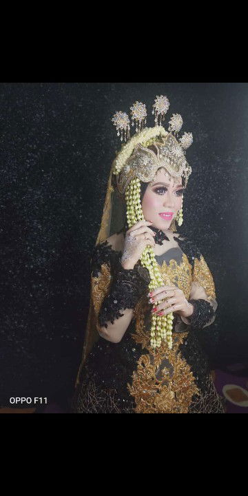 Ameliya profile icon