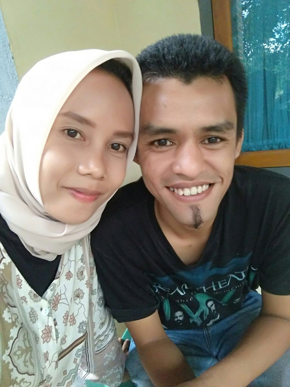 eyin desvhira profile icon