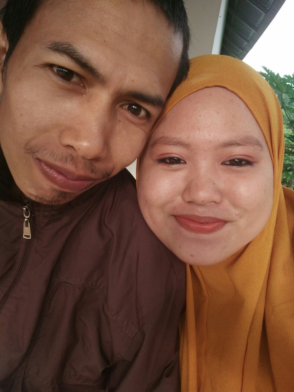 Ulfatul Husna profile icon