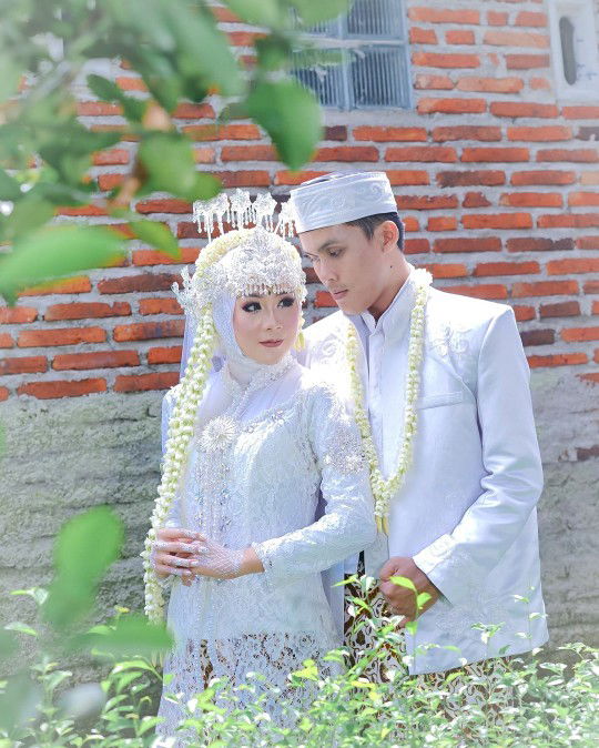 Anggita Kurnia Saputri profile icon