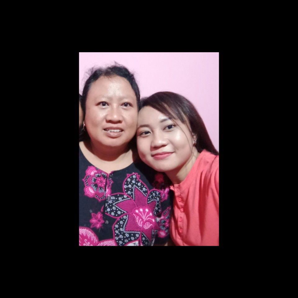 Irnia khusna profile icon