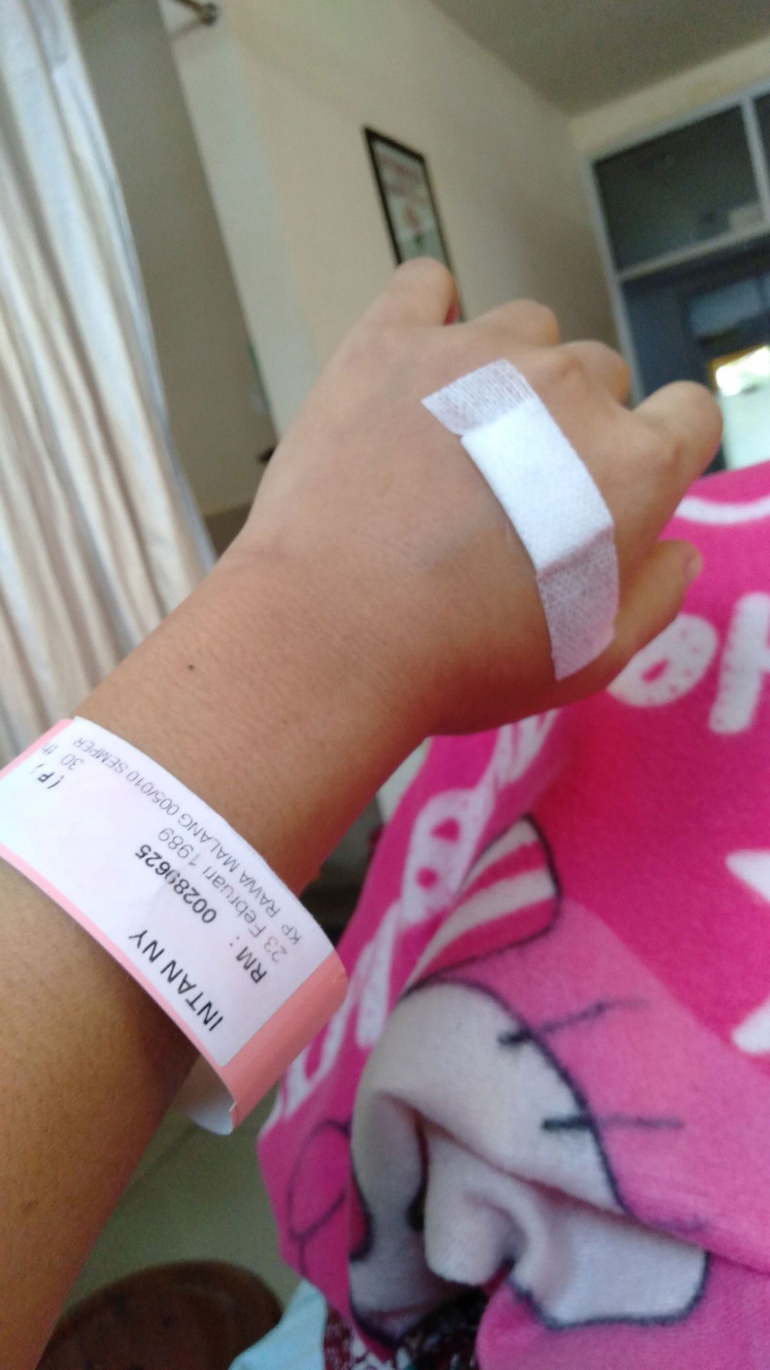 belum ngajakin dedeknya