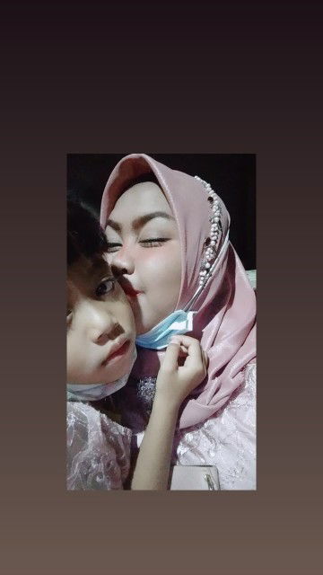 Dewi Wiji profile icon