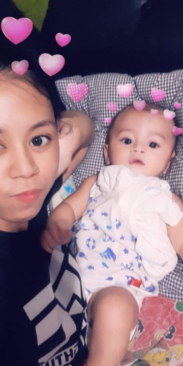 Liz Flores profile icon