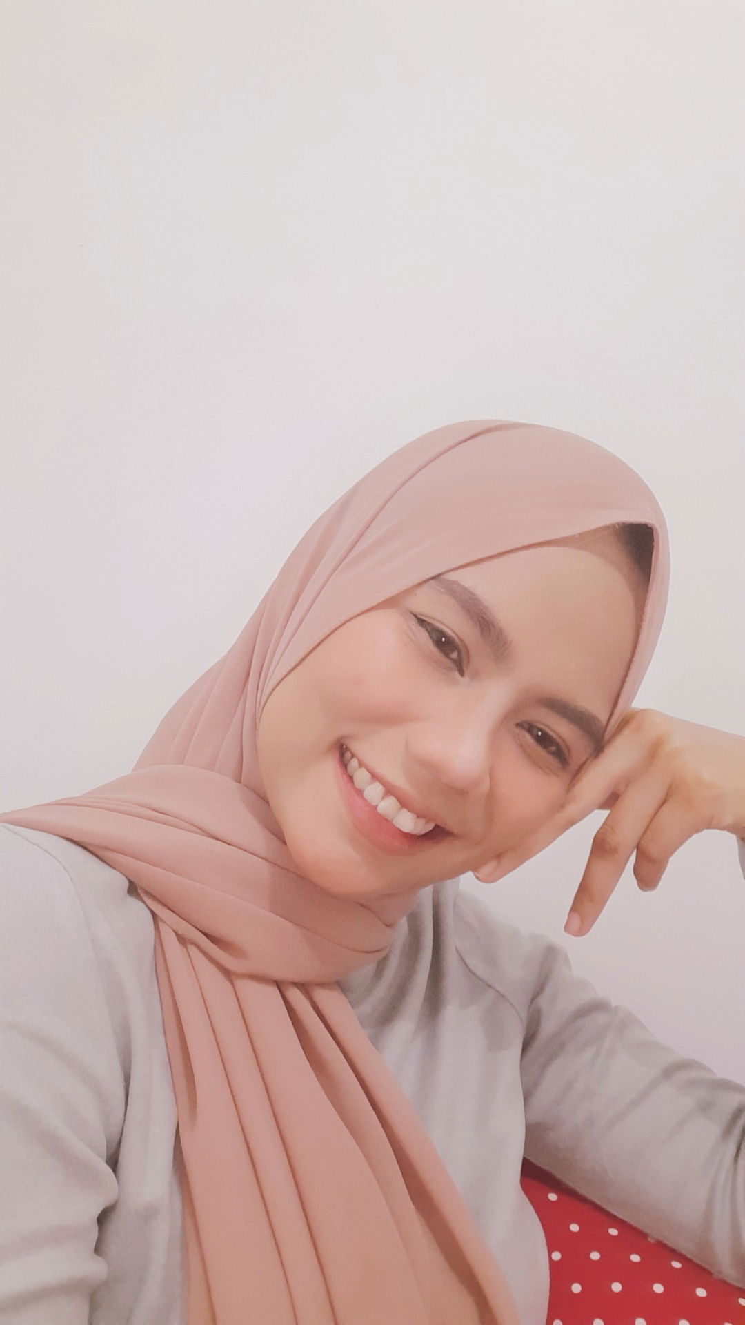 Vandhira profile icon