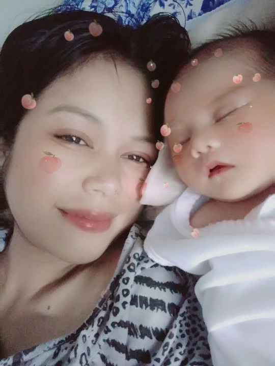 Erelyn Magno Sale profile icon