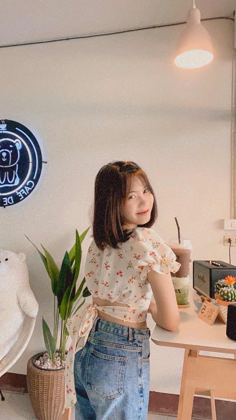 manirat khamin profile icon