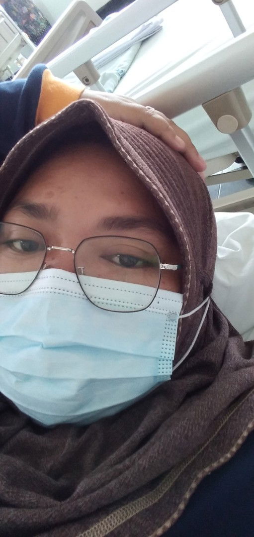 reni sumartini profile icon