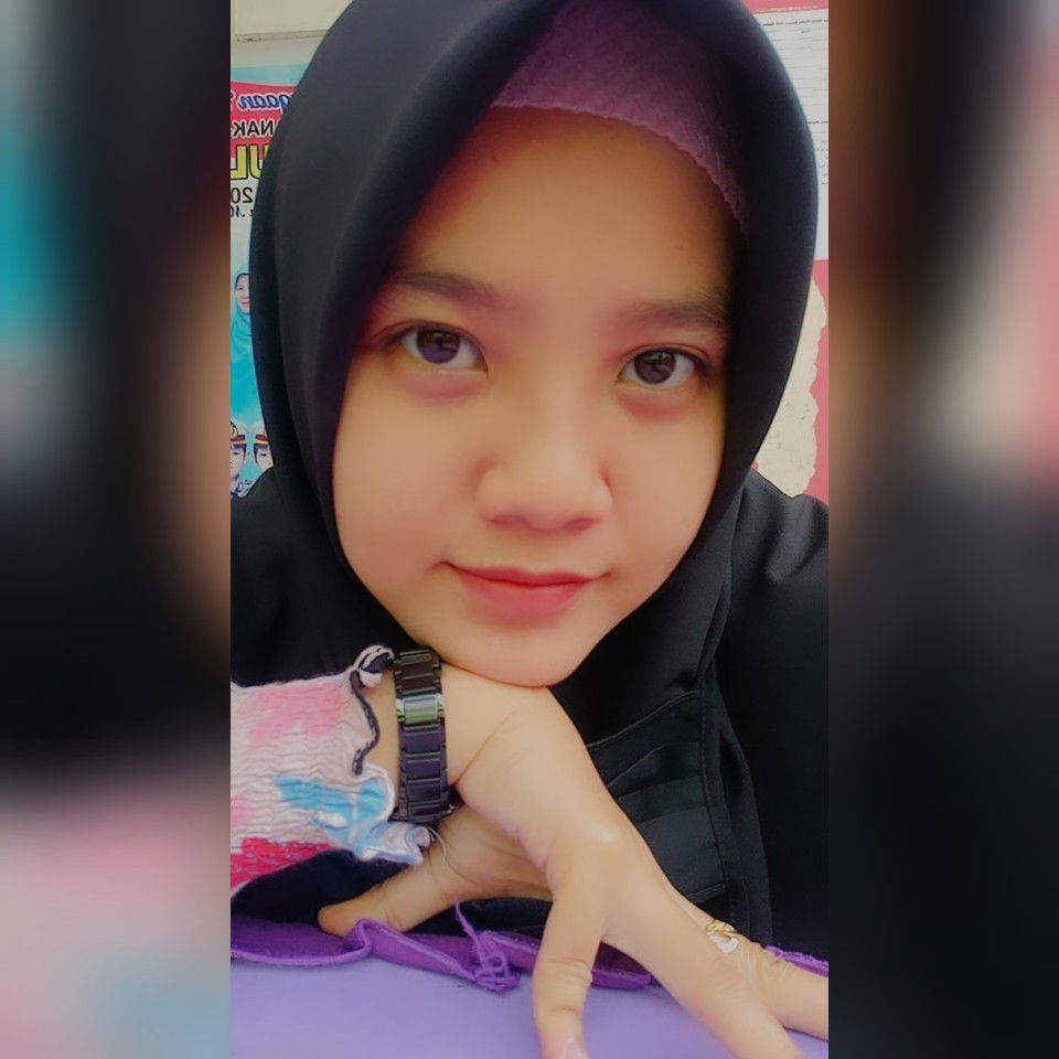 Dinda Nabila profile icon