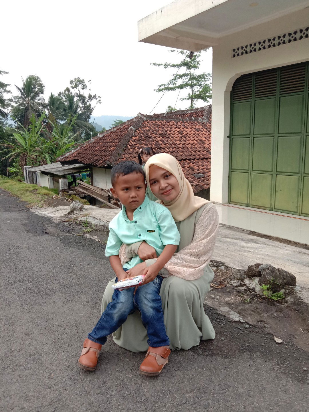 Wiwit S Fatimah profile icon