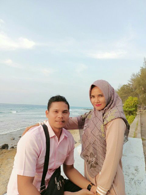 Nur Azizah profile icon