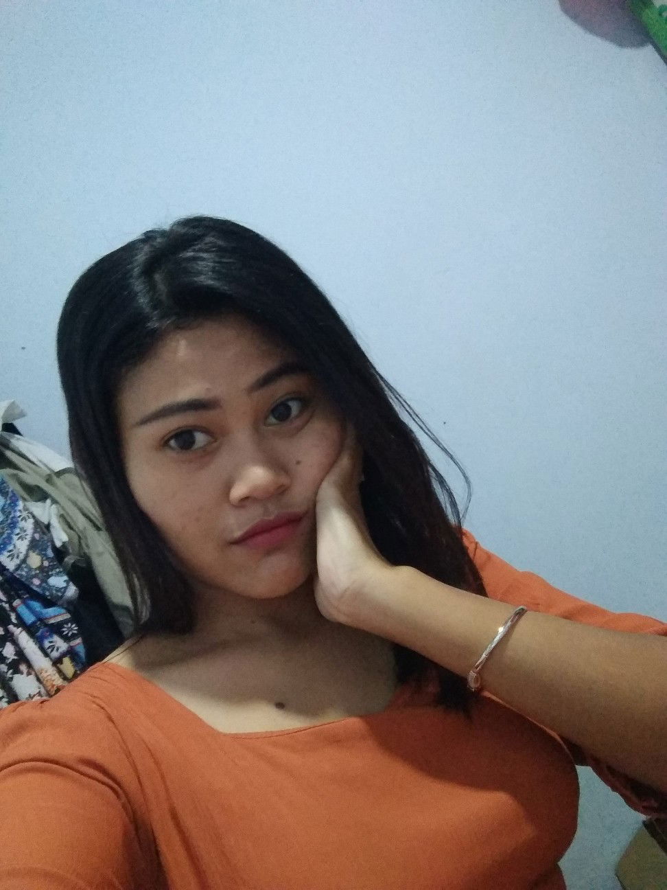 Puput Lestari profile icon