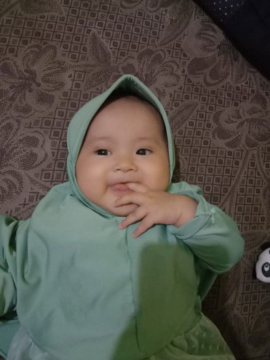 Indah Wulan Sari profile icon